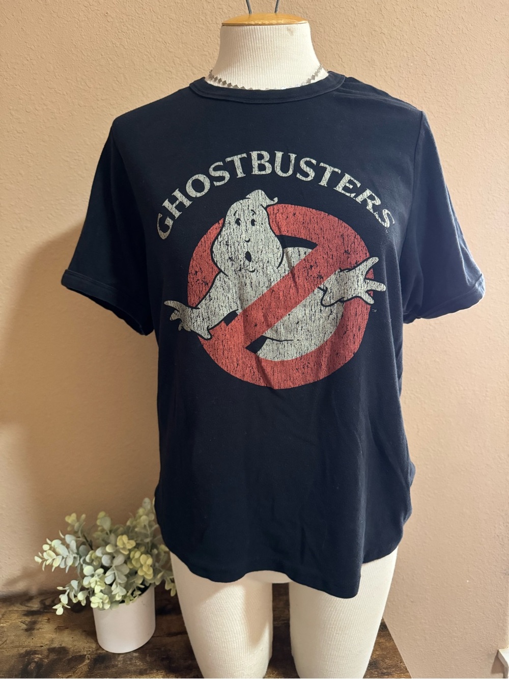 Short Sleeve Graphic Tee - Black with Red Logo